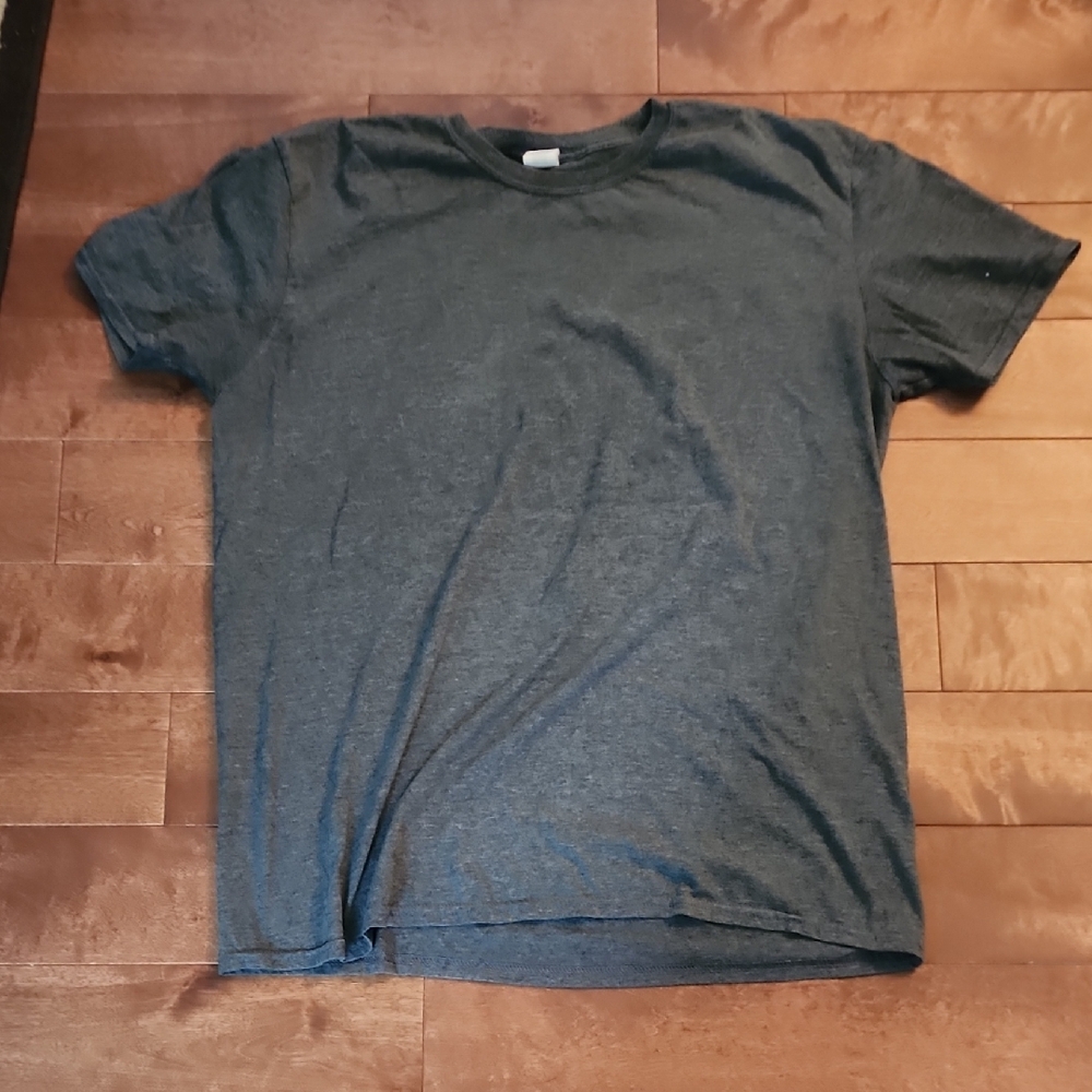 Men's Gray T-Shirt